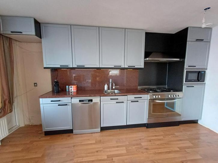 Keuken, Huis en Inrichting, Keuken | Complete keukens, Gebruikt, Grijs, Composiet, Ophalen of Verzenden