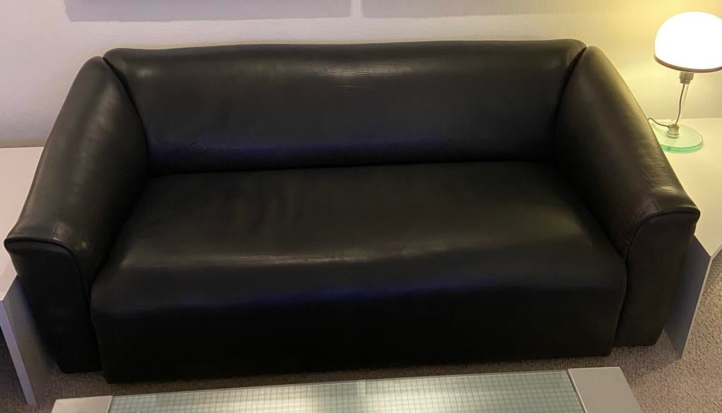 De Sede DS-47 2,5-zits bank - Zwart leer, Huis en Inrichting, Banken | Bankstellen, Zo goed als nieuw, Rechte bank, Overige maten