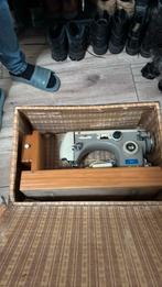 Naaimachine. Wel vintage maar doet het nog steeds., Auto-onderdelen, Motor en Toebehoren, Ophalen, Gebruikt