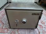 Robuuste en 1 uur brandwerende Royal Safe kluis brandkast, Huis en Inrichting, Ophalen, Zo goed als nieuw, Brandkast
