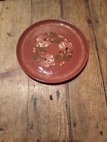 Handbeschilderd bord beschikbaar voor biedingen