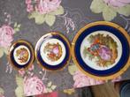 set van 3 Limoges borden in houder, Antiek en Kunst, Ophalen of Verzenden