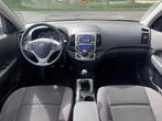 Hyundai I30 CW 1.4i Volledig onderhouden Airco PDC Nieuw APK, Auto's, Hyundai, Voorwielaandrijving, Euro 5, Startonderbreker, Gebruikt