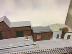 Gebouwen Ho langs het spoor., Hobby en Vrije tijd, Modeltreinen | H0, Overige merken, Gelijkstroom of Wisselstroom, Brug, Tunnel of Gebouw