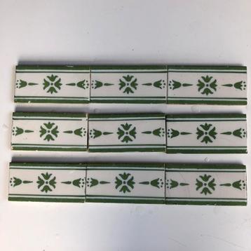 Randtegels omstreeks 1900 beschikbaar voor biedingen