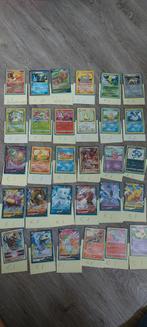 30 Pokemon kaarten twv 87 euro met hoesjes, Ophalen of Verzenden, Zo goed als nieuw