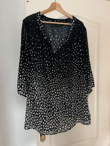 Doorschijnende blouse maat 52 beschikbaar voor biedingen