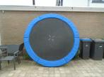 Grote trampoline op poten, Ophalen, Gebruikt