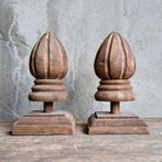 1x Kleine landelijke houten pinakel pegel op voet *Etage3*, Huis en Inrichting, Woonaccessoires | Overige, ., Ophalen of Verzenden