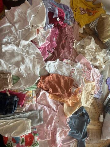 Meisjes kleding beschikbaar voor biedingen