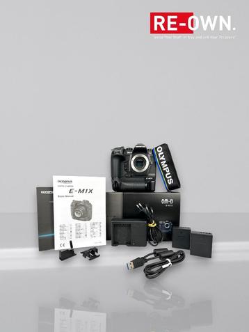 Olympus OM-D E-M1X body (topstaat + doos + garantie).  beschikbaar voor biedingen