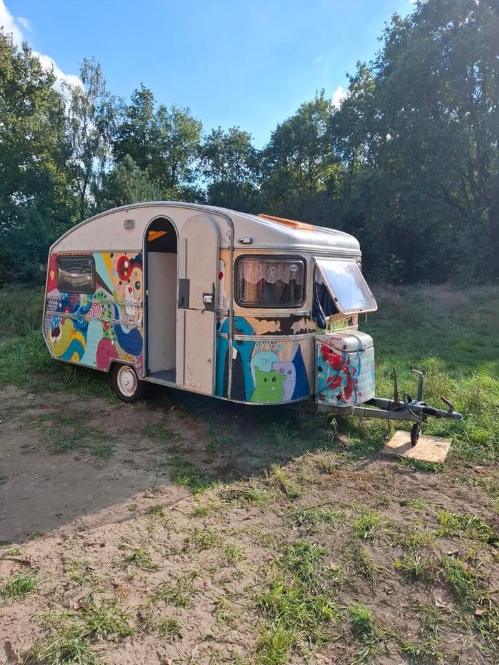 Constructam Coral Retro caravan Kleurrijk vintage per opbod, Caravans en Kamperen, Caravans, Particulier, tot en met 3, 500 - 750 kg