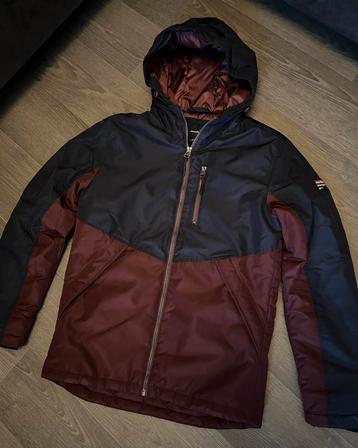 Jack & Jones Jas – Rood/Blauw, Maat S – Gloednieuw! beschikbaar voor biedingen