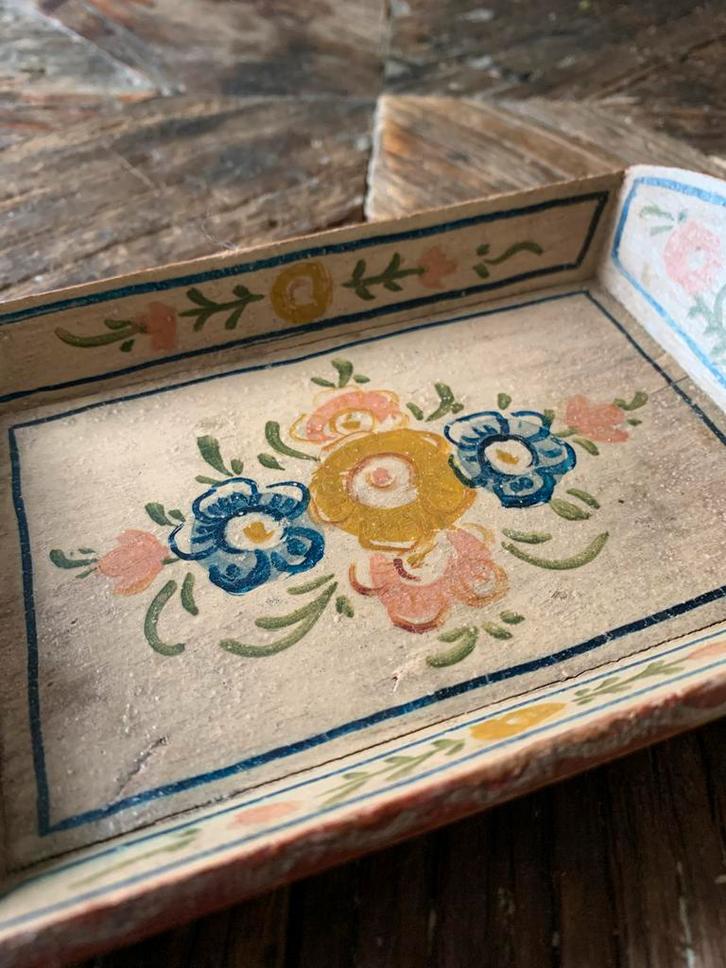 Zeer Oude Mangelbak met bloemmotief volkskunst, Antiek en Kunst, Curiosa en Brocante, Ophalen of Verzenden