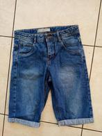 Korte spijkerbroek maat 158/ 13 jaar. Voor een jongen., Kinderen en Baby's, Kinderkleding | Maat 158, Ophalen of Verzenden, Zo goed als nieuw