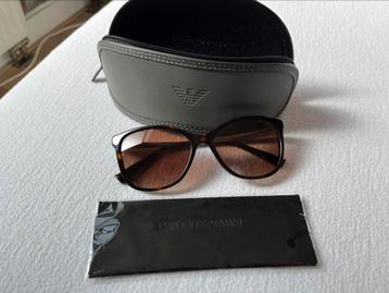 Zonnebril Emporio Armani beschikbaar voor biedingen