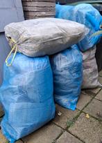 Gratis 6 zakken steenwol resten., Doe-het-zelf en Verbouw, Isolatie en Afdichting, Ophalen, Steenwol, 4 tot 8 cm