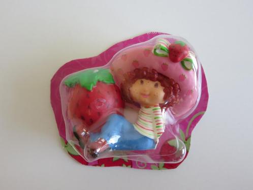 Strawberry Shortcake kaars, verjaardagskaarsje, taartkaar, Hobby en Vrije tijd, Feestartikelen, Zo goed als nieuw, Versiering