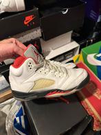 Jordan Retro 5 silver tongue 39, Ophalen of Verzenden, Sneakers of Gympen, Grijs, Gedragen