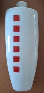 Gilde vaas wit met rode glazen versiering 50cm hoog, Gebruikt, Wit, Ophalen of Verzenden, Glas
