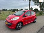 Peugeot 107 1.0-12V XS 5-Deurs, Nieuwe Apk, Auto's, Voorwielaandrijving, Stof, Gebruikt, Zwart