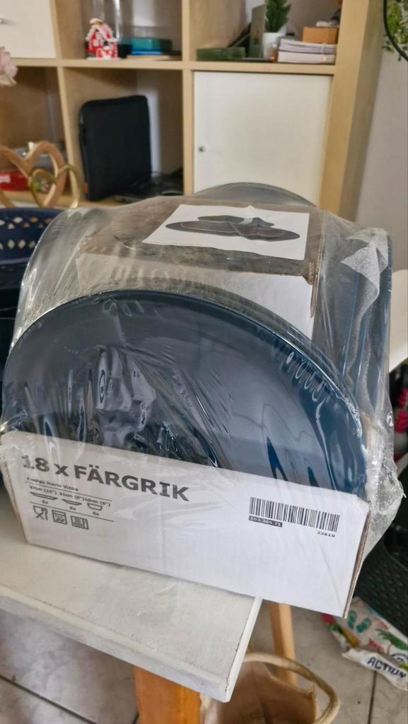 Ikea färgrik service blauw, Huis en Inrichting, Keuken | Servies, Nieuw, Kop(pen) en/of Schotel(s), Overige stijlen, Ophalen