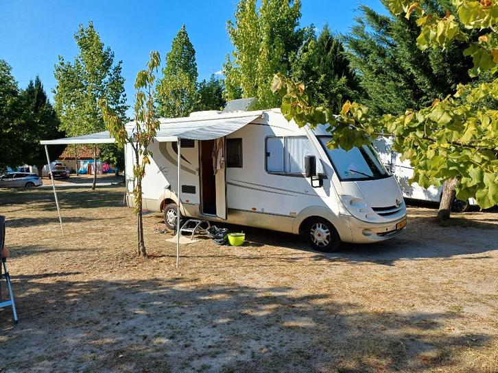 Te koop zeer mooie burstner Viseo 696 camper, Caravans en Kamperen, Campers, Particulier, tot en met 4, Integraal, Bürstner, Fiat