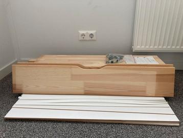 Petit Puk, bedlade, Nieuw! 90x200 €99 beschikbaar voor biedingen