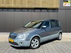 Skoda Roomster 1.2 TSI Elegance|Clima|Cruise|Nwe APK|Parrot|, Voorwielaandrijving, Euro 5, Gebruikt, Zwart