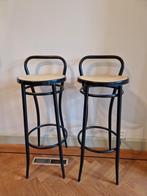 Zwarte barkrukken met rotan zitting, Huis en Inrichting, Barkrukken, Ophalen, Metaal, Gebruikt, Met voetsteun