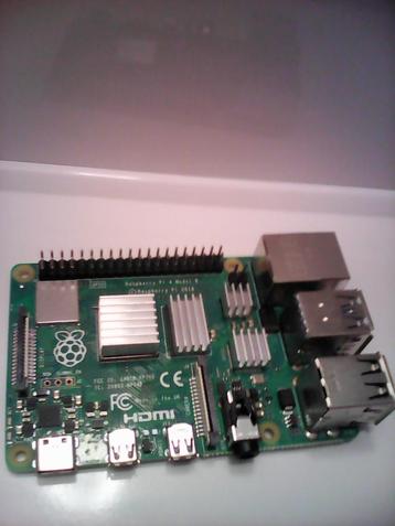 Raspberry PI4, 4GB + case beschikbaar voor biedingen