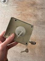 Opzet slot yale, Doe-het-zelf en Verbouw, Hang- en Sluitwerk, Ophalen of Verzenden, Zo goed als nieuw, Slot