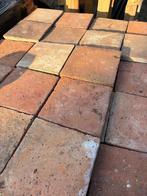 Eeuwenoude terracotta tegels, Ophalen