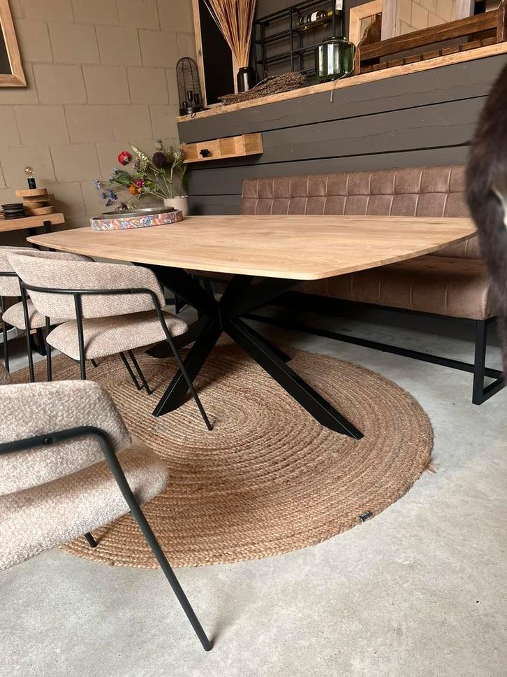 Deens ovaal 220x110 matzwarte matrix, Huis en Inrichting, Tafels | Eettafels, Zo goed als nieuw, 200 cm of meer, Vijf personen of meer