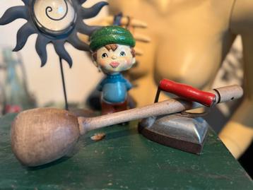 Oude Brocante Houten Stamper beschikbaar voor biedingen