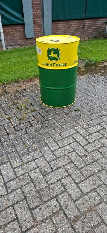 Olievat oliedrum 200 liter John Deere  beschikbaar voor biedingen