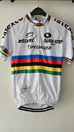Shirt Quick Step wereldkampioen + handtekening Alaphilippe, Verzamelen, Sportartikelen en Voetbal, Ophalen of Verzenden, Zo goed als nieuw