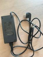 Fietsaccu oplader 29.4V – geschikt voor Li-ion accu, Fietsen en Brommers, Fietsaccessoires | Fietsaccu's, Ophalen of Verzenden