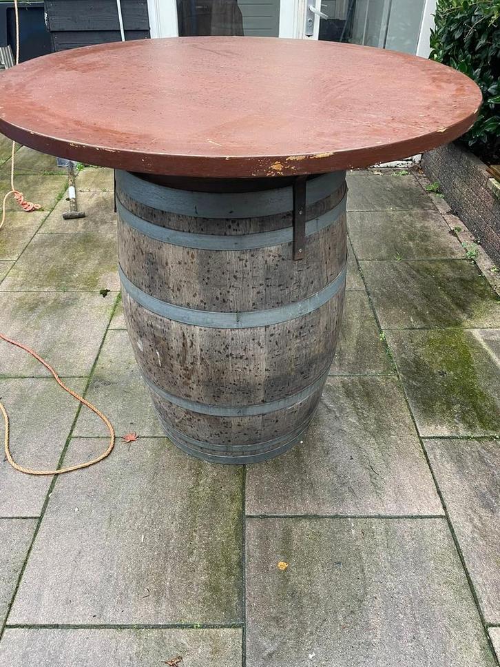 Sta-tafel van biervat met houten blad, Tuin en Terras, Tuintafels, Gebruikt, Rond, Hout, Ophalen