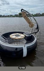 FEESTJE 2x Bbq boot donut boot grill boot 8 pers bj 2025, Ophalen, Zo goed als nieuw, 3 tot 6 meter, Buitenboordmotor
