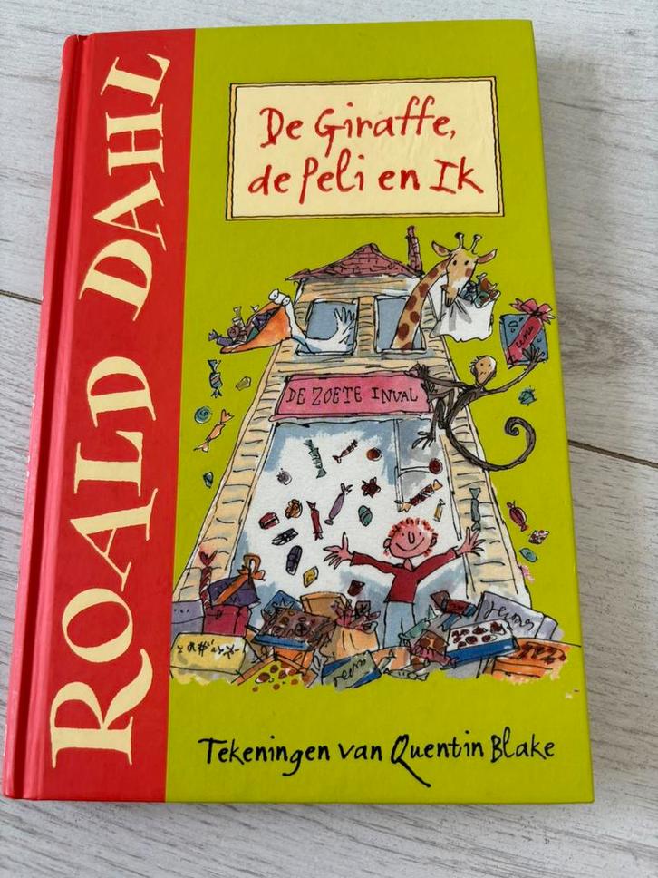De giraffe, de peli en ik - Roald Dahl, Boeken, Kinderboeken | Jeugd | onder 10 jaar, Zo goed als nieuw, Fictie algemeen, Ophalen of Verzenden