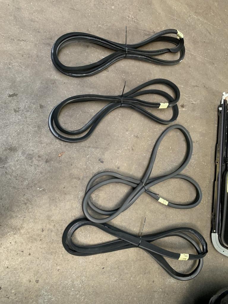 Mercedes-Benz ML W164 deurrubbers, Ophalen of Verzenden, Gebruikt, Mercedes-Benz