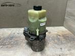 Stuurbekrachtigingspomp Ford Focus II ('05-'11) 4M513K514BD, Auto-onderdelen, Gebruikt, Ford, Ophalen of Verzenden, Ford