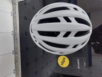 Ruilen nieuwe Giro Agilis Mips maat L tegen M beschikbaar voor biedingen