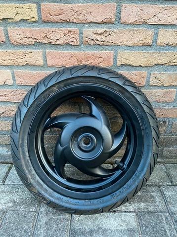 Velg incl nieuwe band 120/70/12 Runner, Skipper, Vespa, Zip beschikbaar voor biedingen
