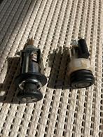 auto sigaretten aansteker 12 volt 2 x, Ophalen of Verzenden, Zo goed als nieuw