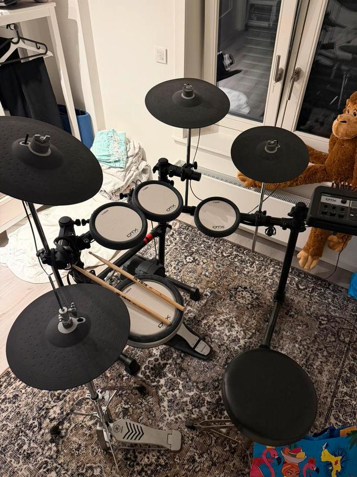 Yamaha DTX electronisch drumstel compleet, Muziek en Instrumenten, Drumstellen en Slagwerk, Zo goed als nieuw, Yamaha, Elektronisch