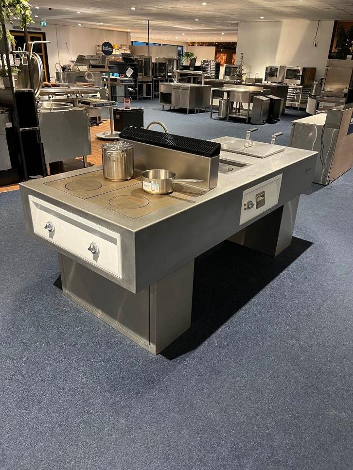 Rubbens kookeiland Young Chef Showroom model, Zakelijke goederen, Horeca | Keukenapparatuur, Fornuis, Frituur en Grillen, Nieuw zonder verpakking