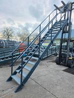 Stalen trap antraciet. Hoog 3,6 mtr. Nob193, Doe-het-zelf en Verbouw, Ladders en Trappen, Ophalen, Zo goed als nieuw, 2 tot 4 meter