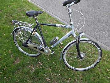 te koop een goeie mooie herenfiets gazelle  voor 125 euro beschikbaar voor biedingen